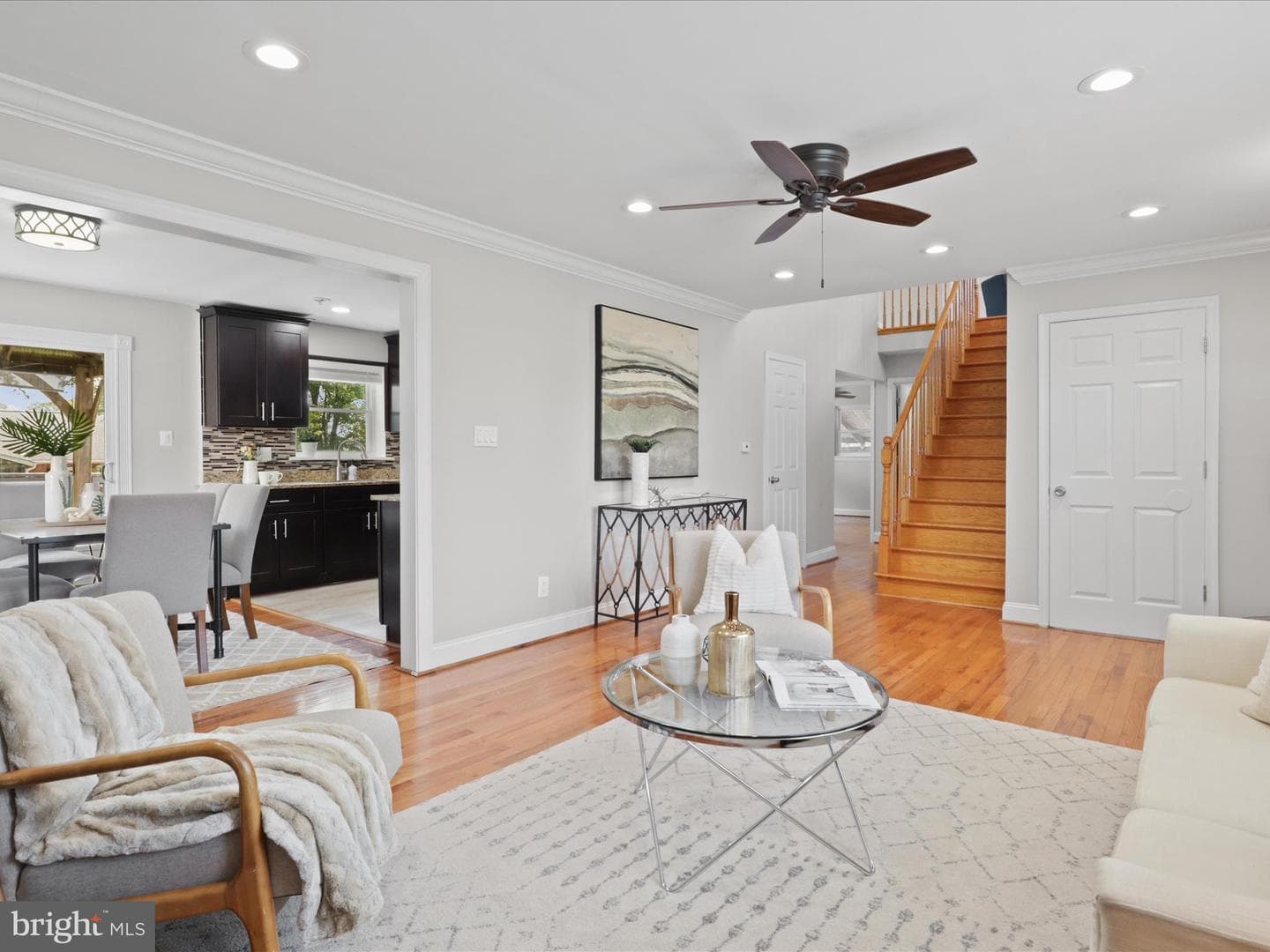 6019 Frederick Street photo 10