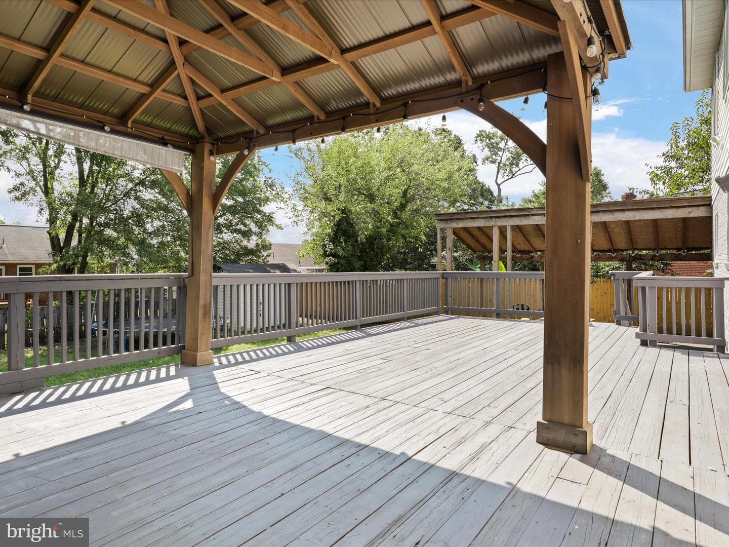 6019 Frederick Street photo 23