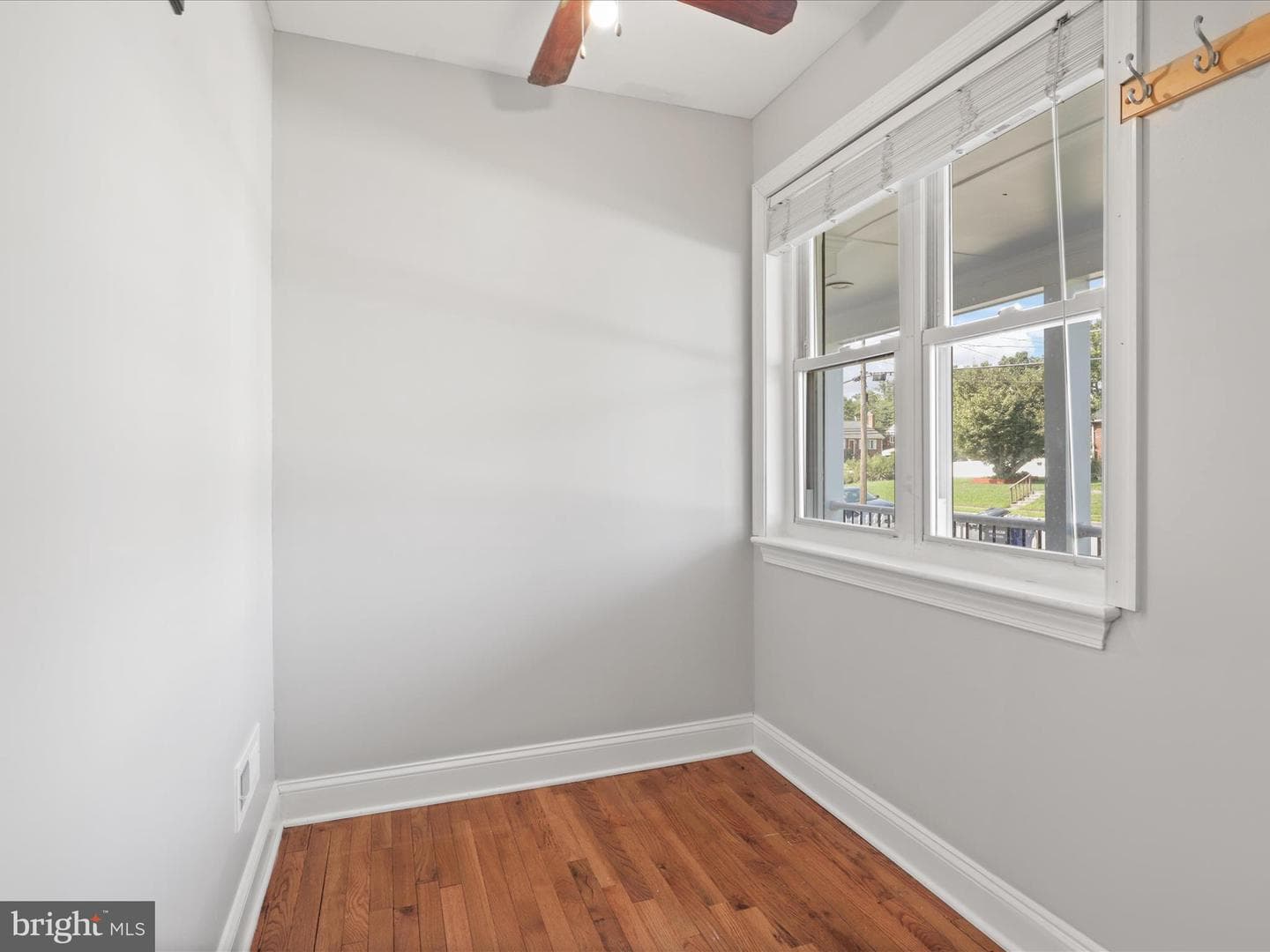 6019 Frederick Street photo 24