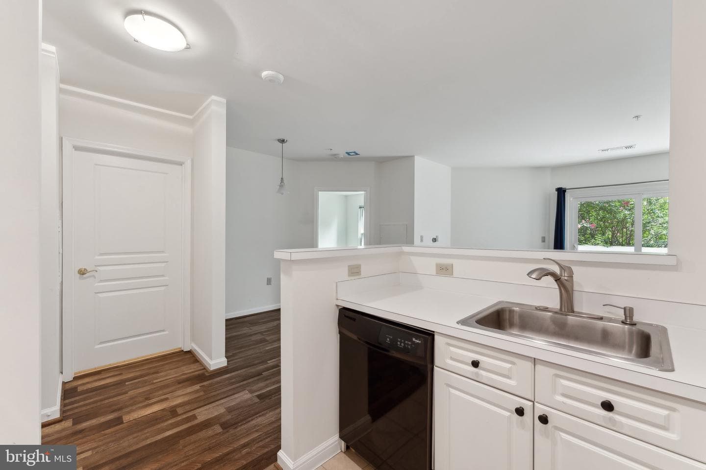 2204 Westcourt Lane #209 photo 10