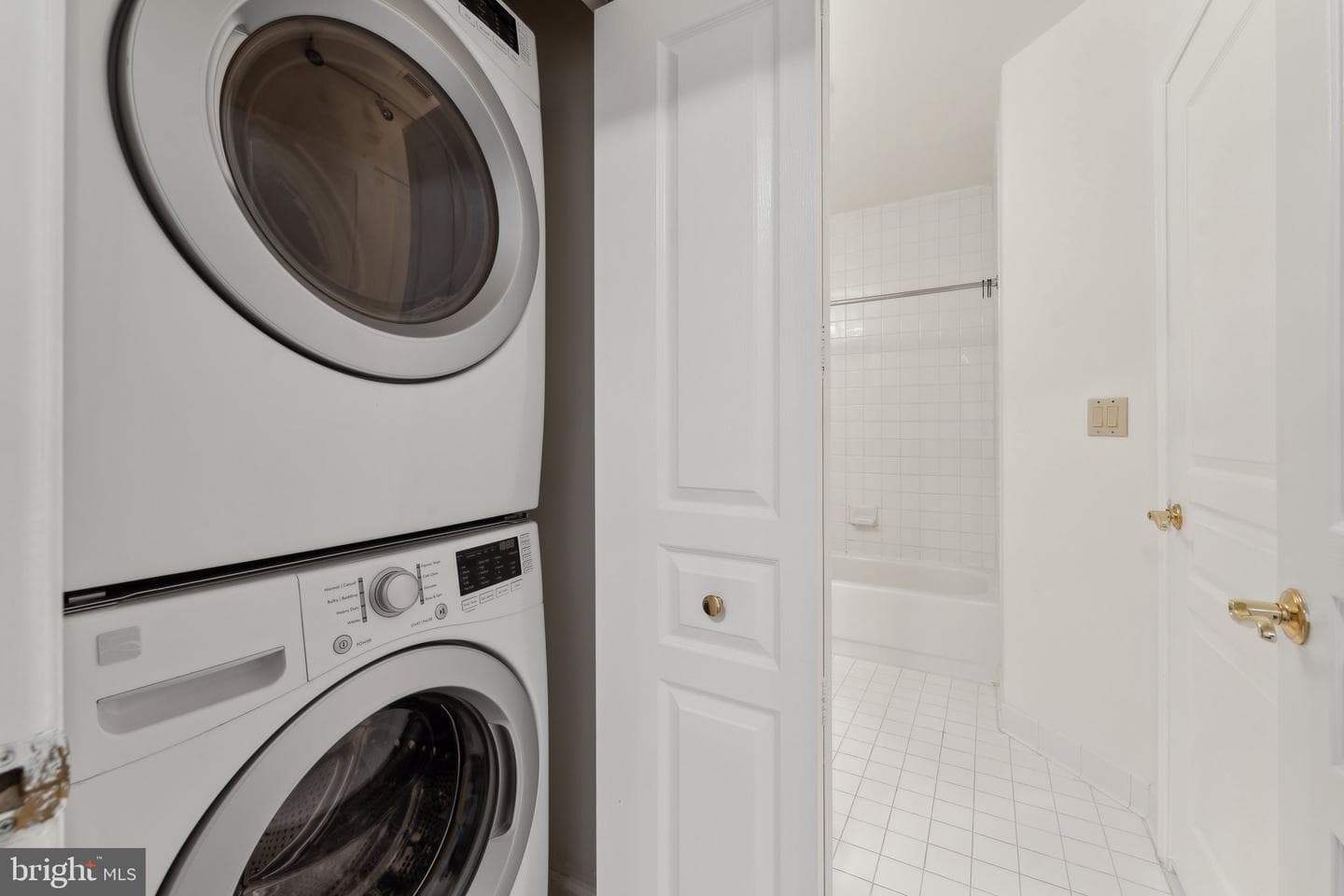 2204 Westcourt Lane #209 photo 19