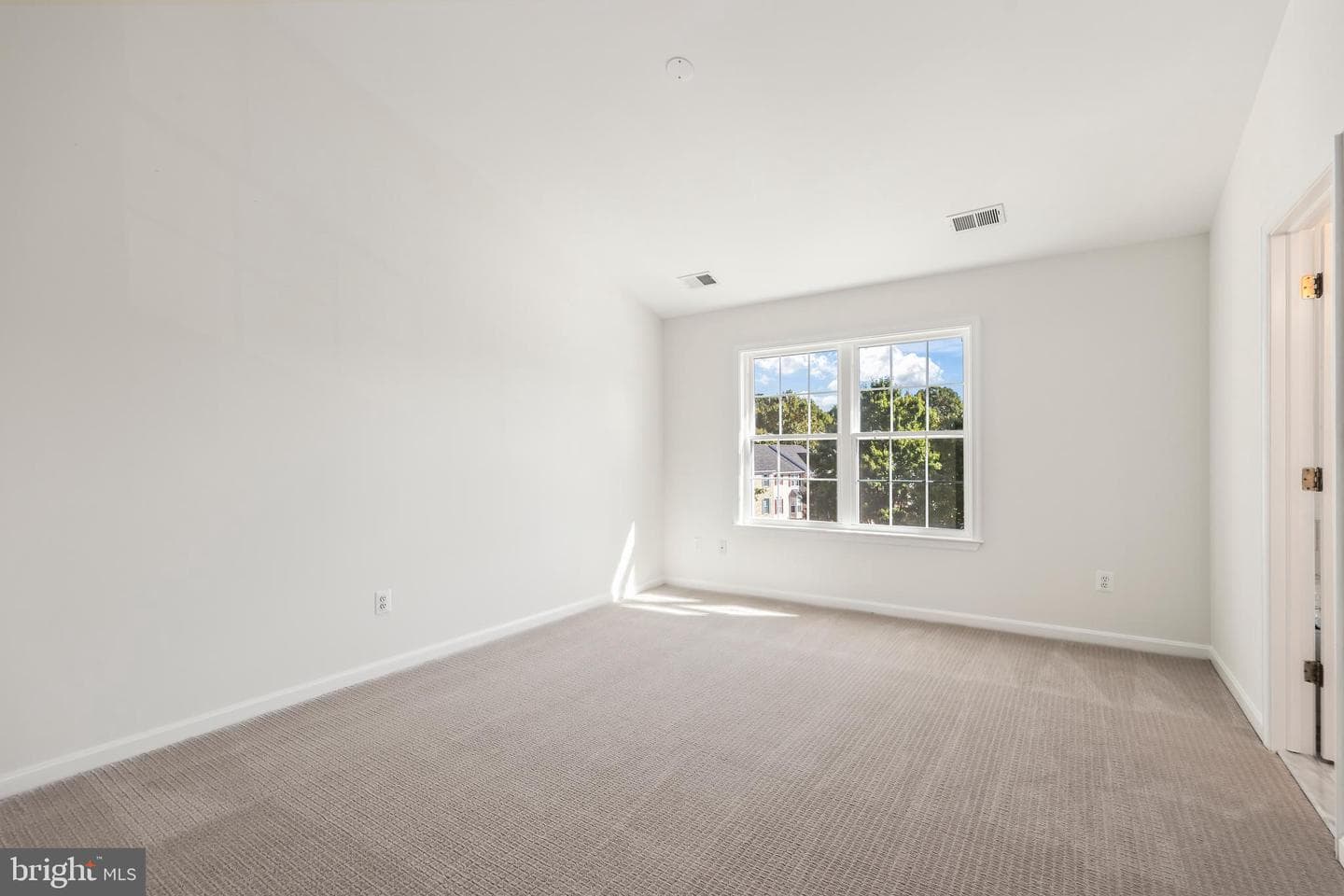 6518 Kelsey Point Circle photo 32