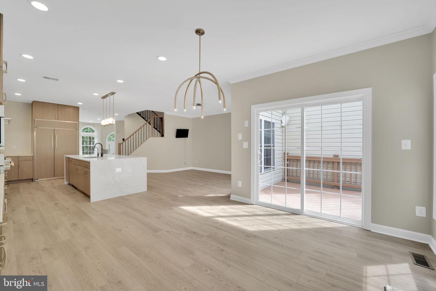 3814 Elmwood Towne Way photo 10