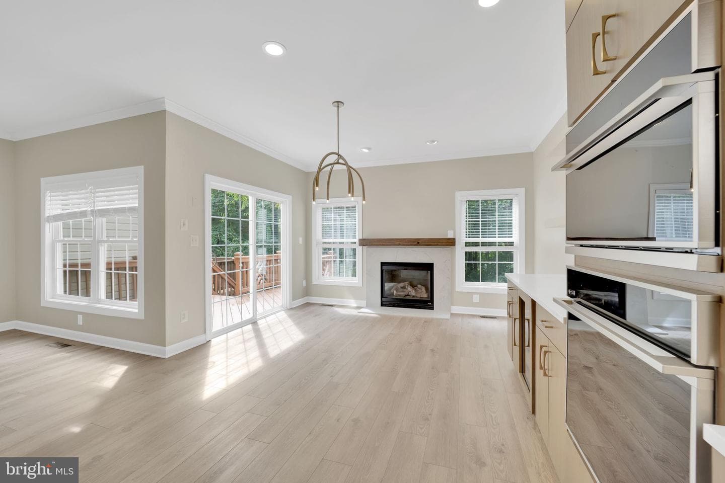 3814 Elmwood Towne Way photo 11