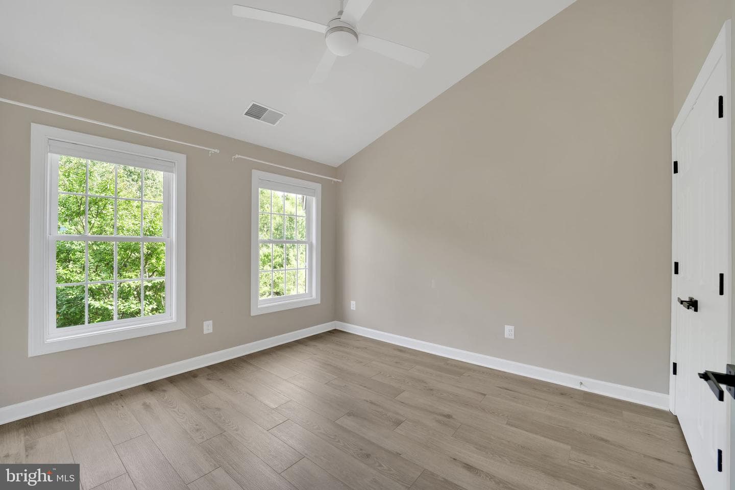 3814 Elmwood Towne Way photo 15