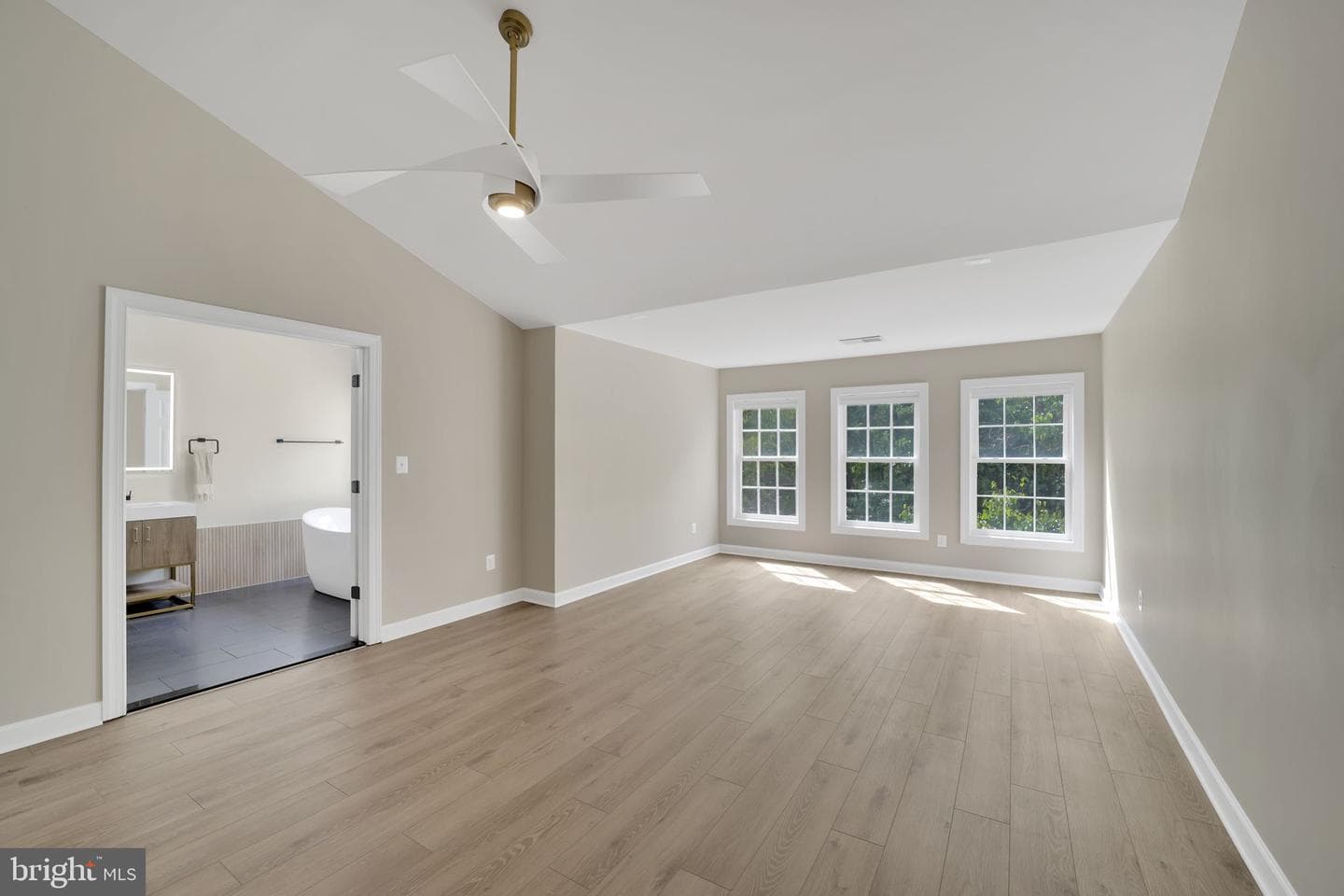 3814 Elmwood Towne Way photo 17