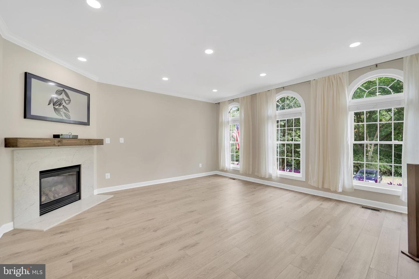 3814 Elmwood Towne Way photo 4