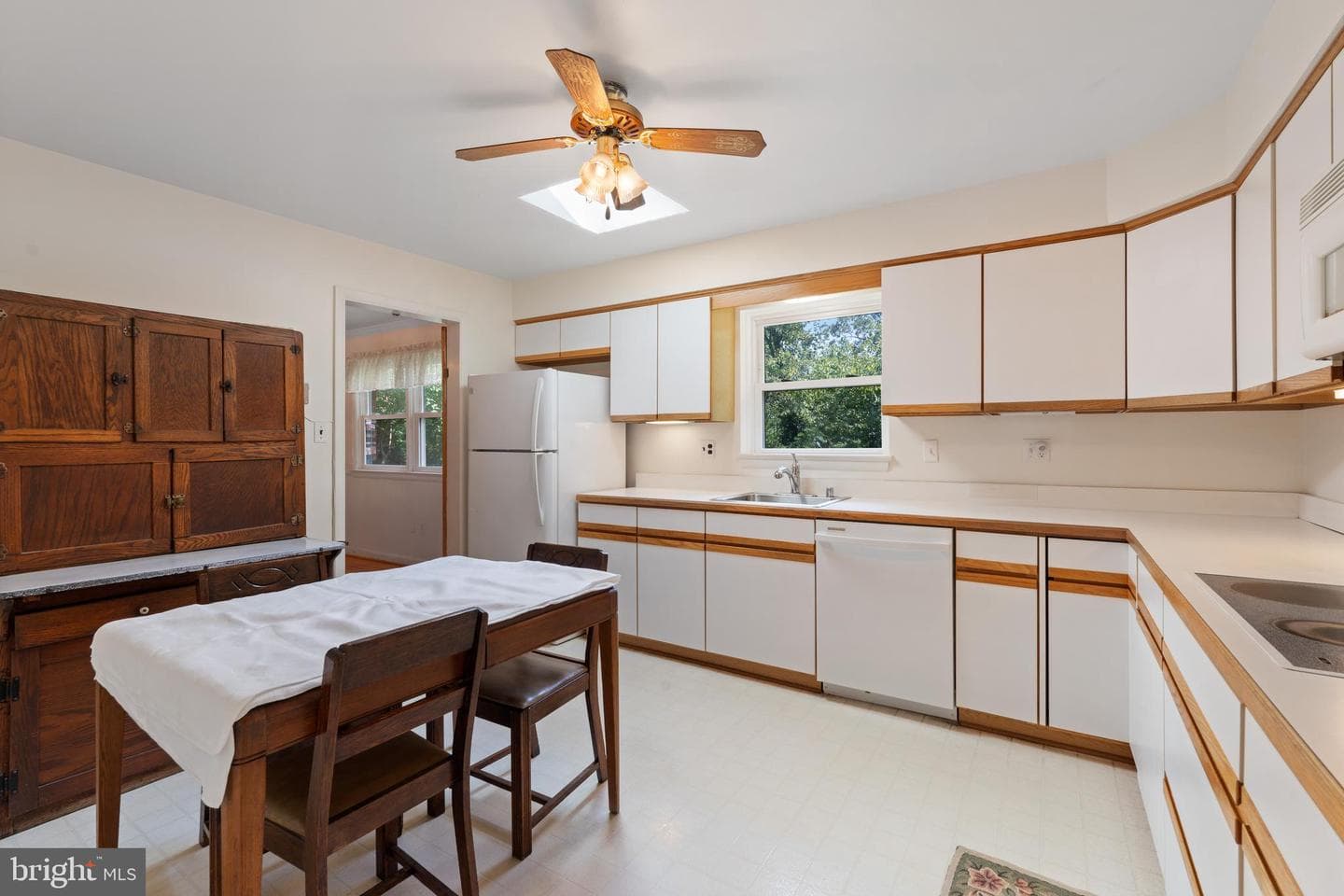 5915 Merritt Place photo 13
