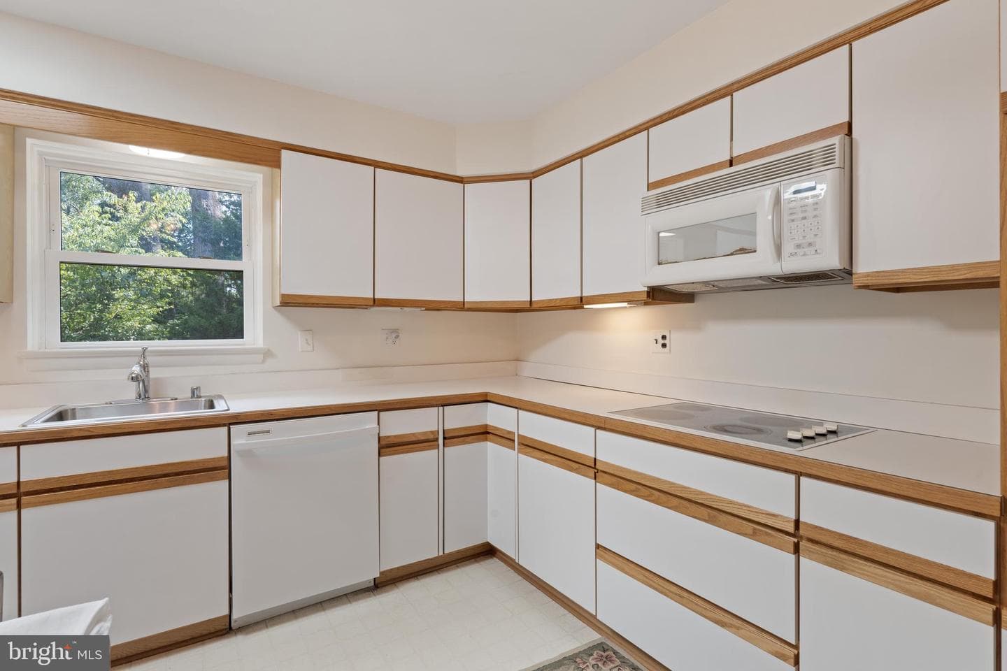 5915 Merritt Place photo 14