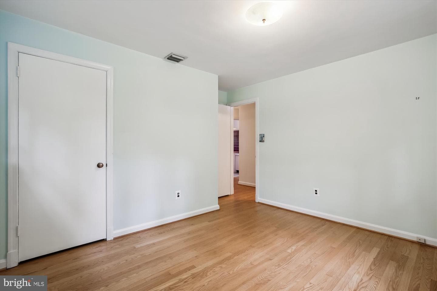 2441 Luckett Avenue photo 27