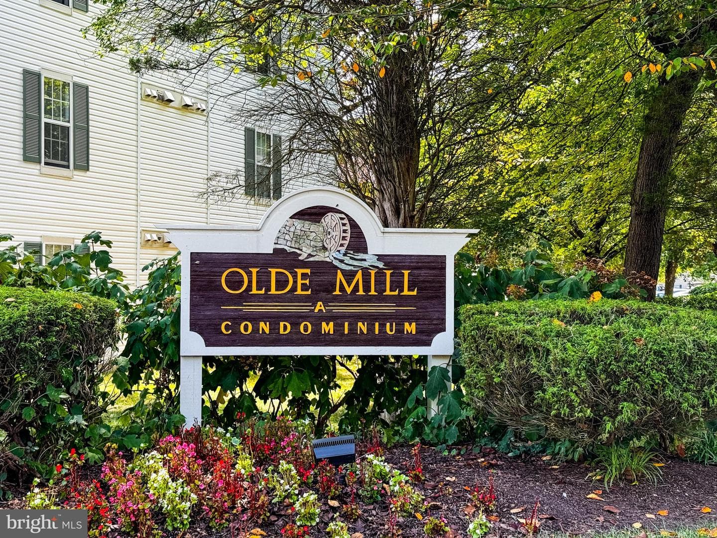5708 Olde Mill Court #121 photo 30