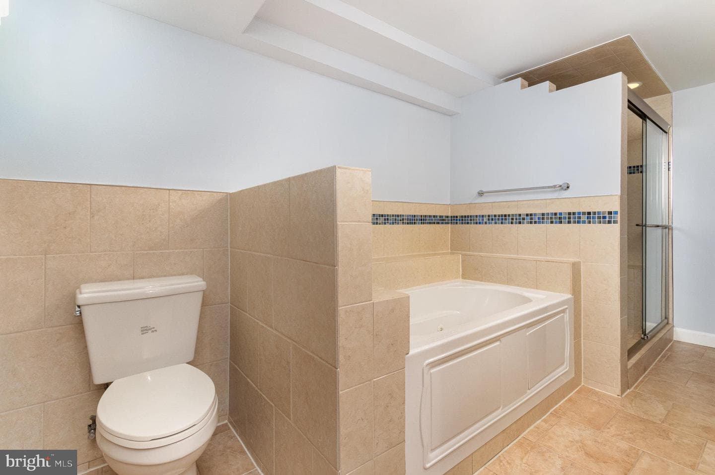 9718 Commonwealth Boulevard photo 18