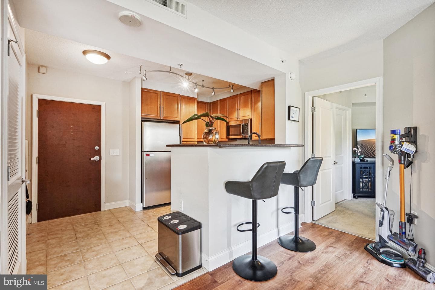 11760 Sunrise Valley Drive #414 photo 5