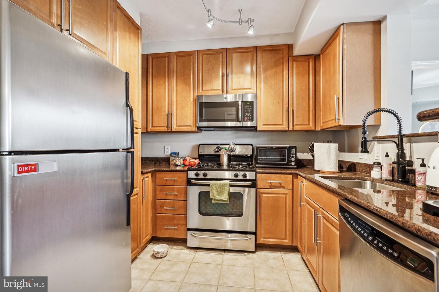 11760 Sunrise Valley Drive #414 photo 8