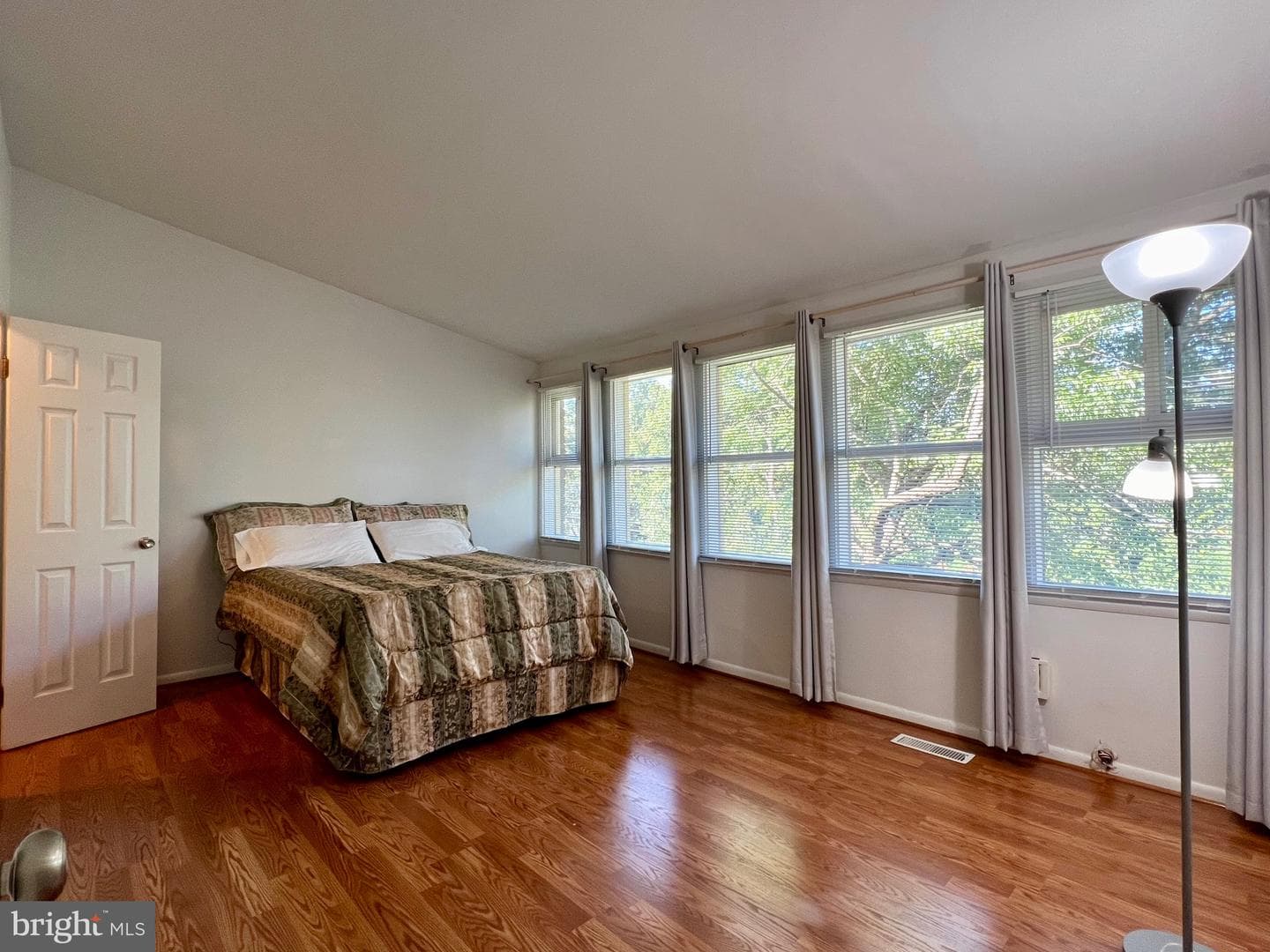 4401 Forest Glen Court #4401 photo 21