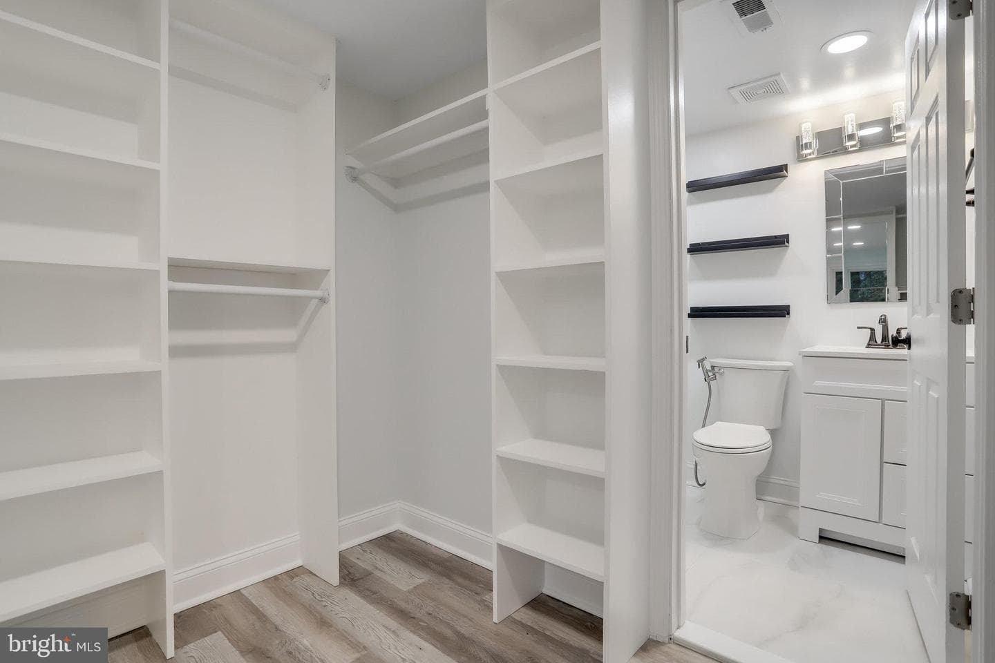 4513 Rynex Drive photo 24