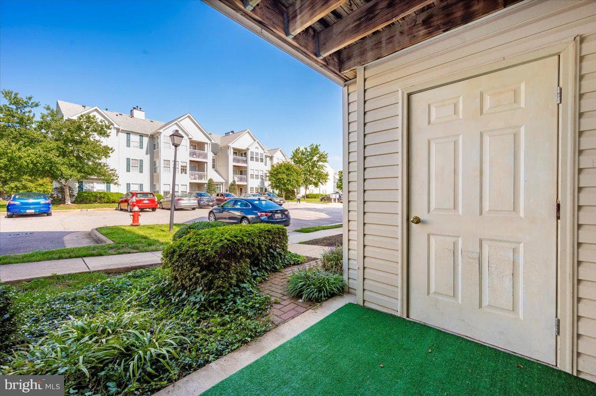 7514 Snowpea Court #148 photo 37