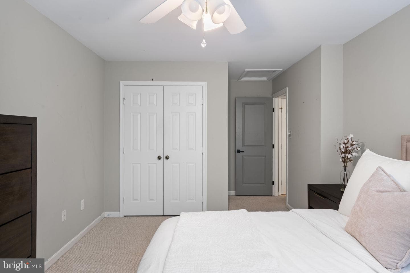 9103 Golden Sunset Lane photo 23