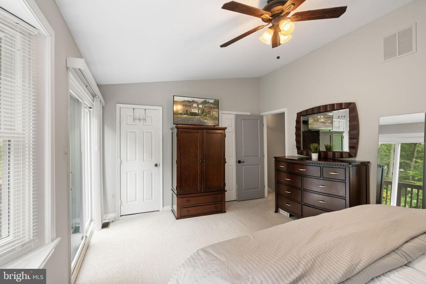 9103 Golden Sunset Lane photo 29