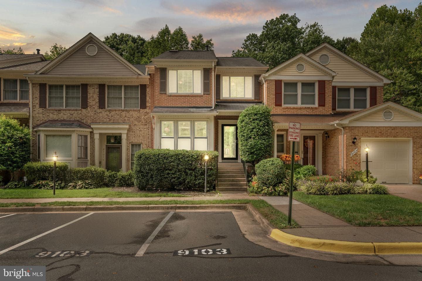 9103 Golden Sunset Lane photo 3
