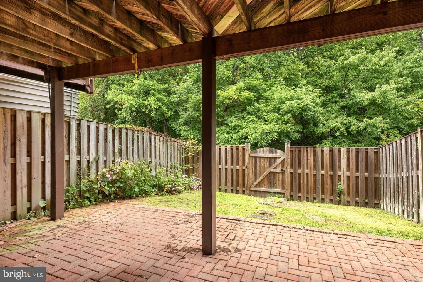 9103 Golden Sunset Lane photo 40