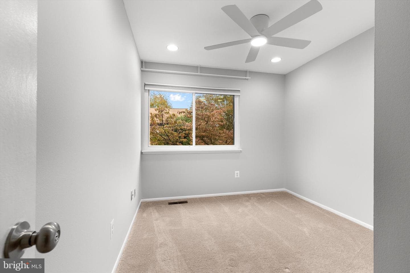 3121 Covington Street photo 18