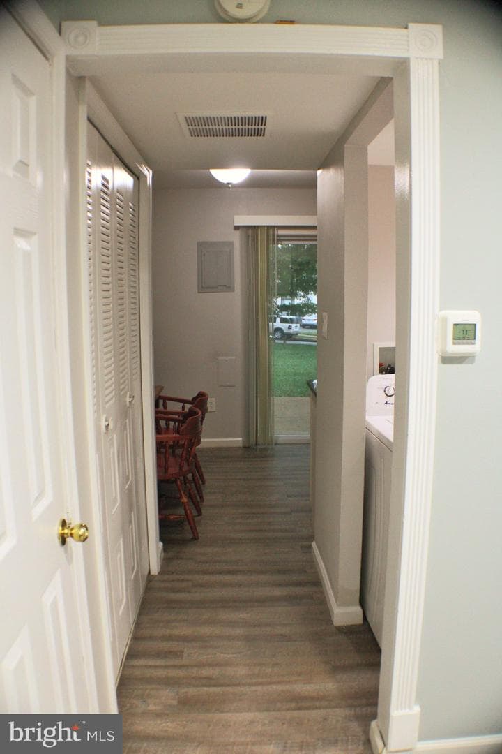 2212 Chamblee Place photo 6