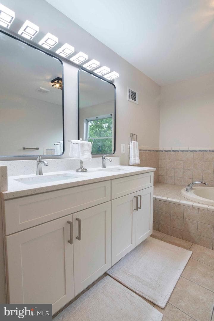 1003 Monroe Street photo 91