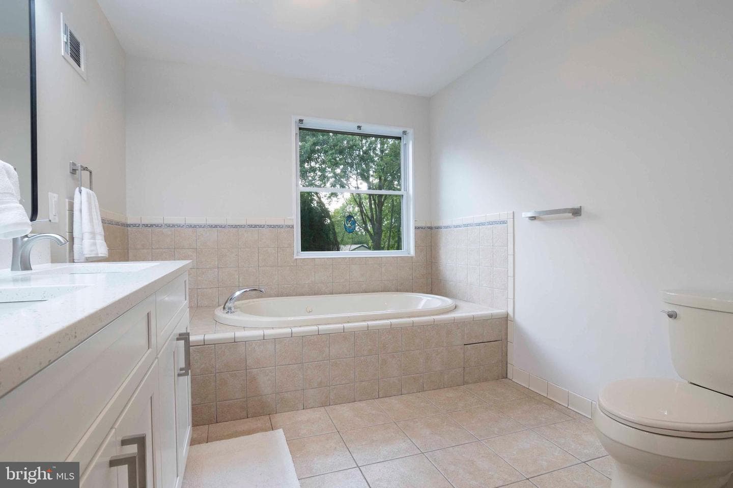 1003 Monroe Street photo 93