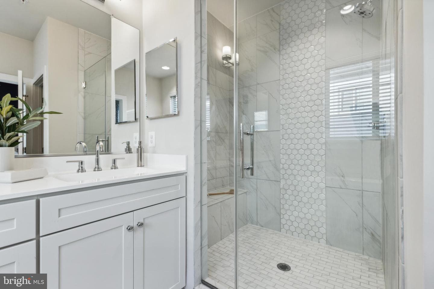2883 Lowen Valley Road photo 15