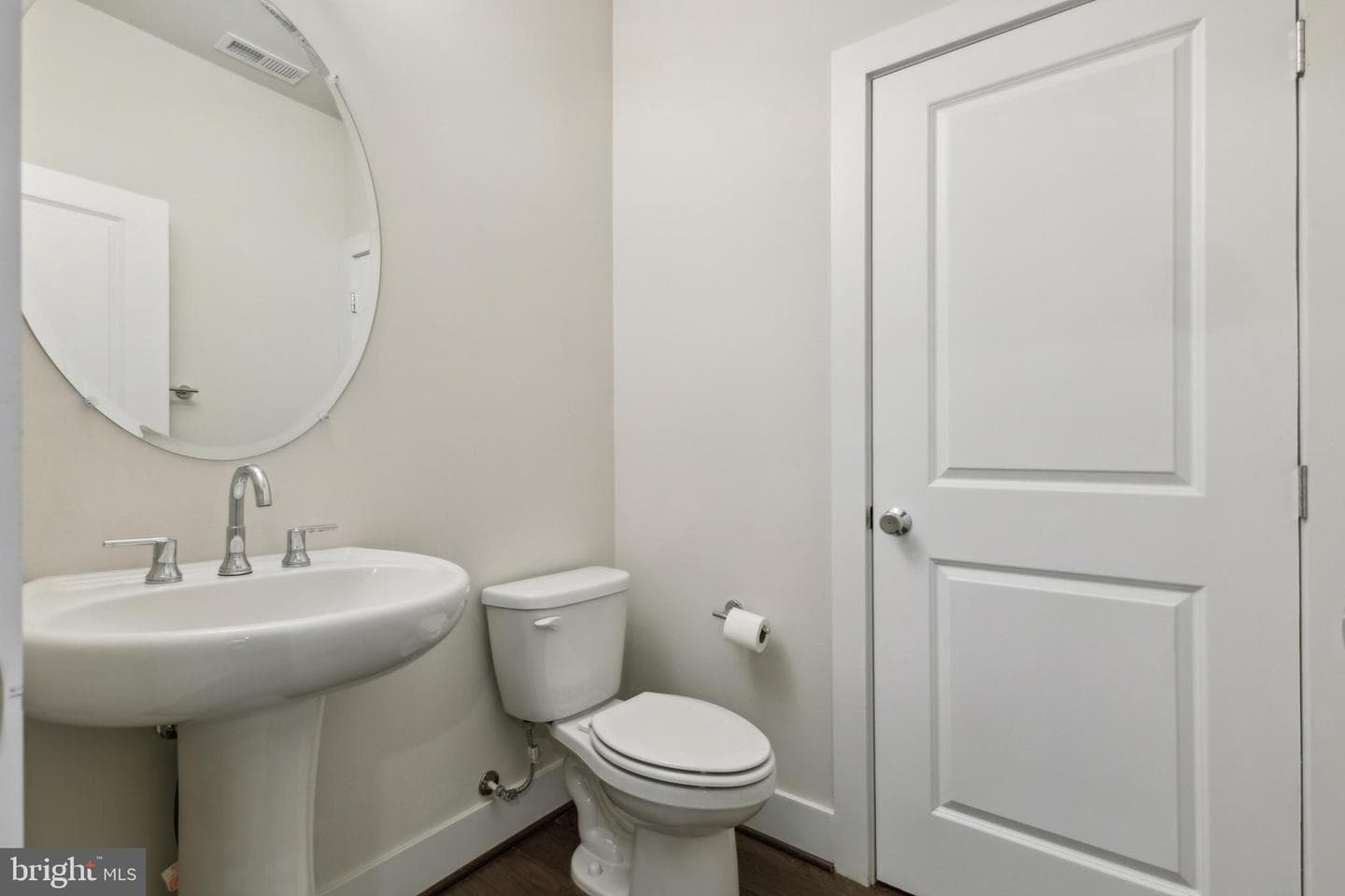 2883 Lowen Valley Road photo 9