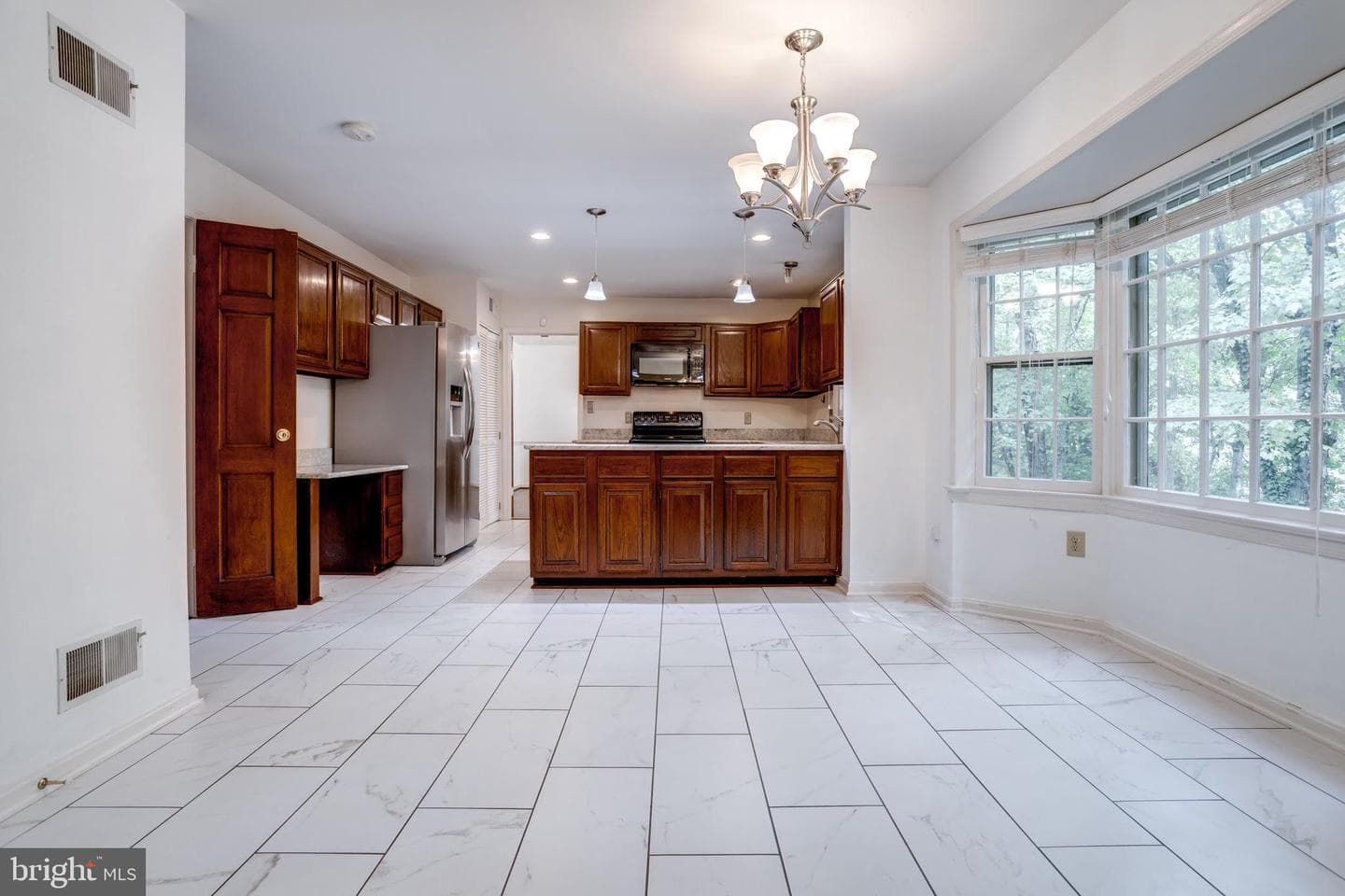 1901 Mason Hill Drive photo 16
