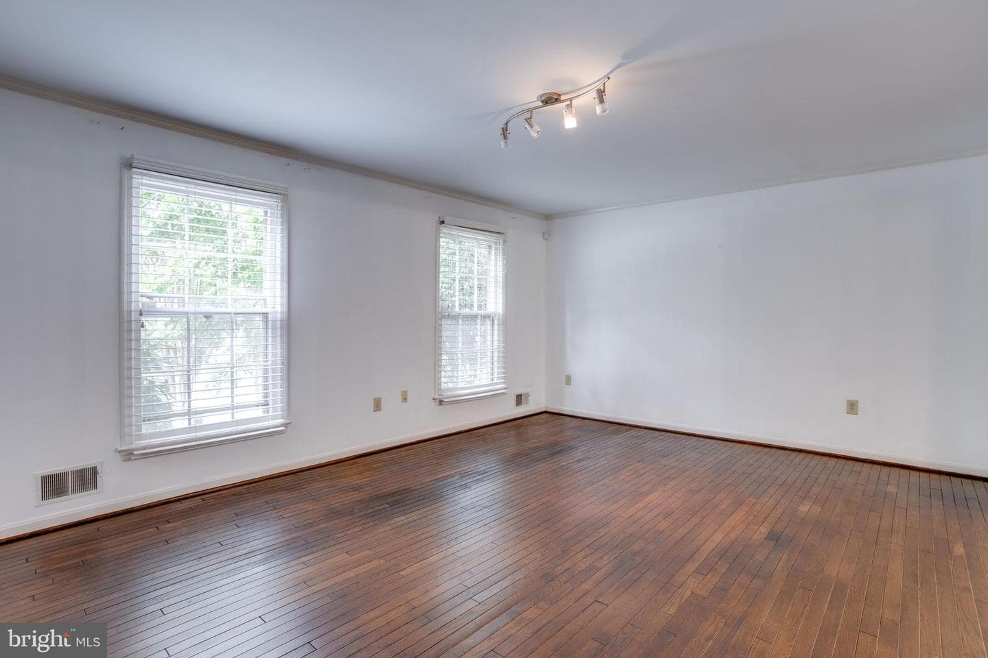 1901 Mason Hill Drive photo 24