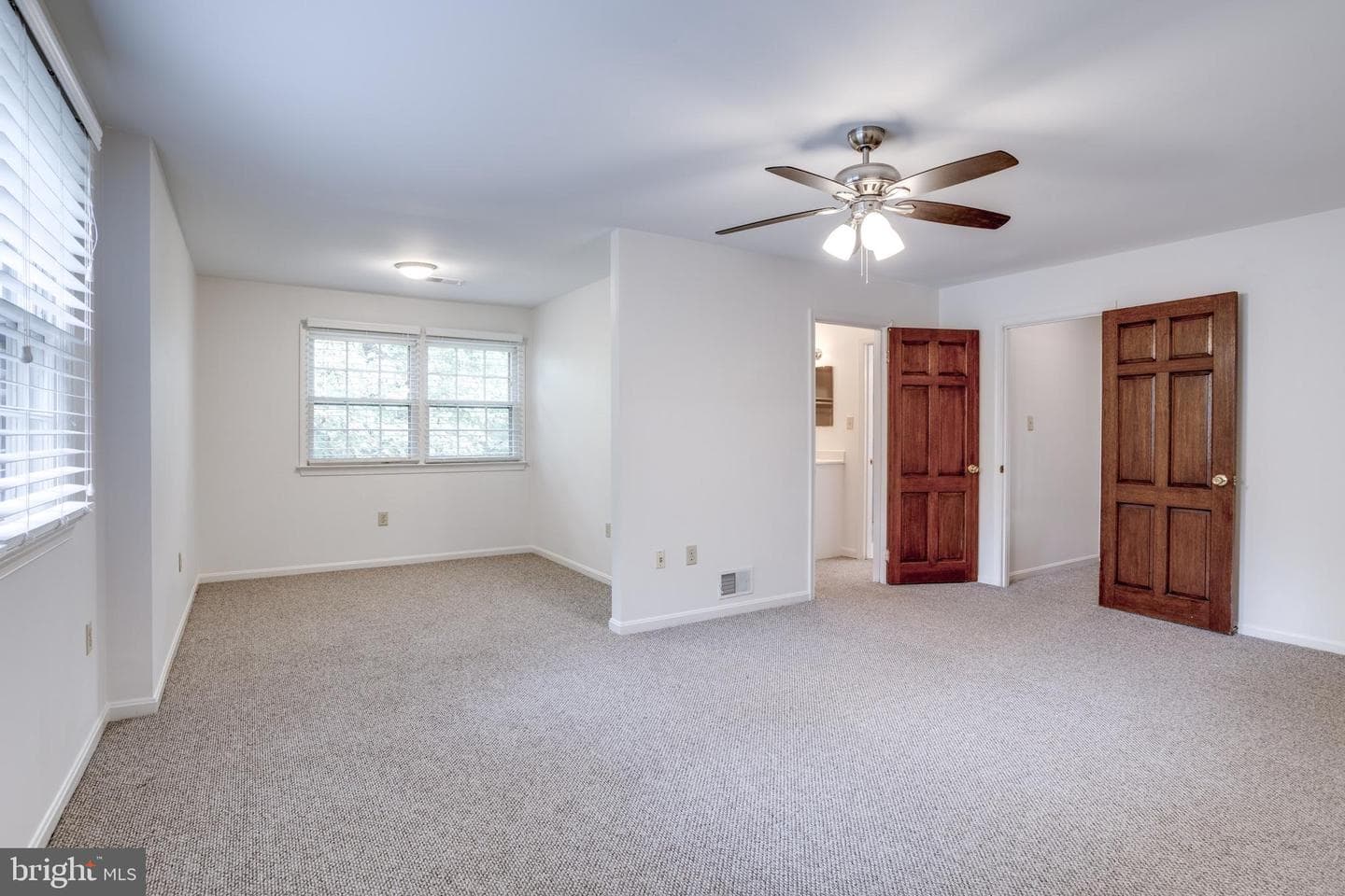 1901 Mason Hill Drive photo 25