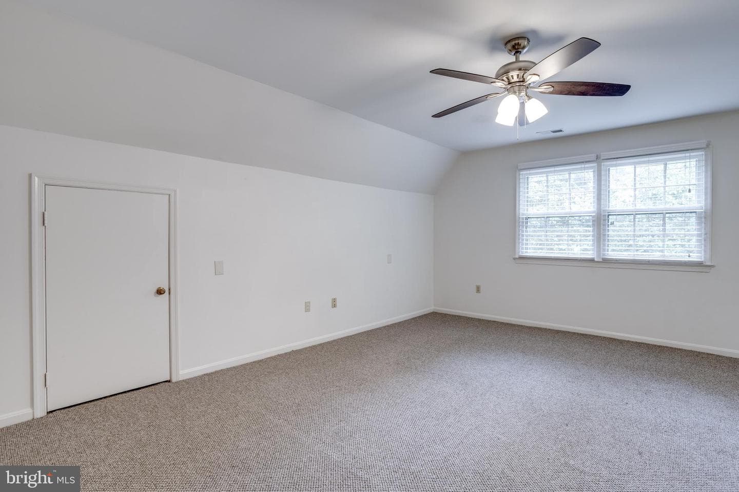 1901 Mason Hill Drive photo 27