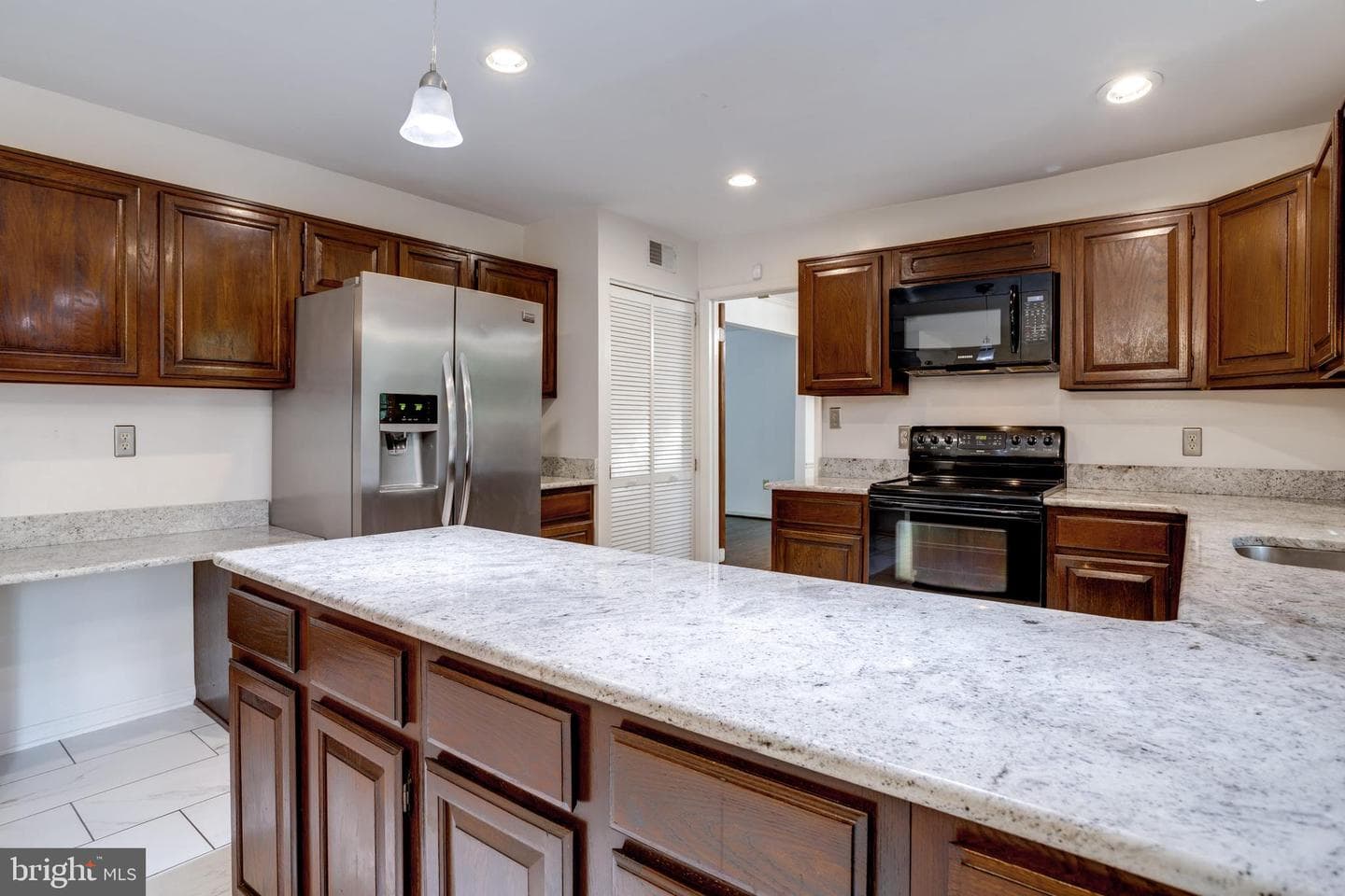 1901 Mason Hill Drive photo 7