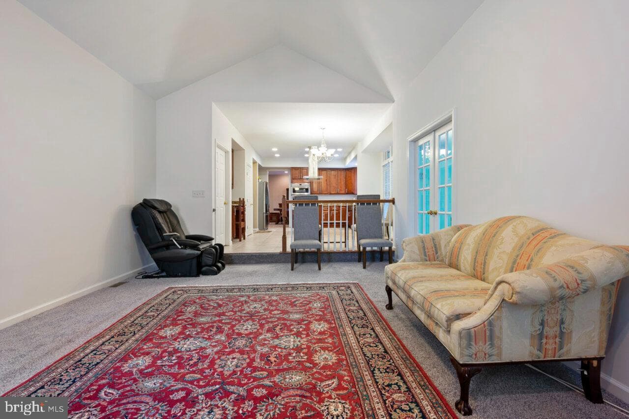 6805 Silver Ann Drive photo 24