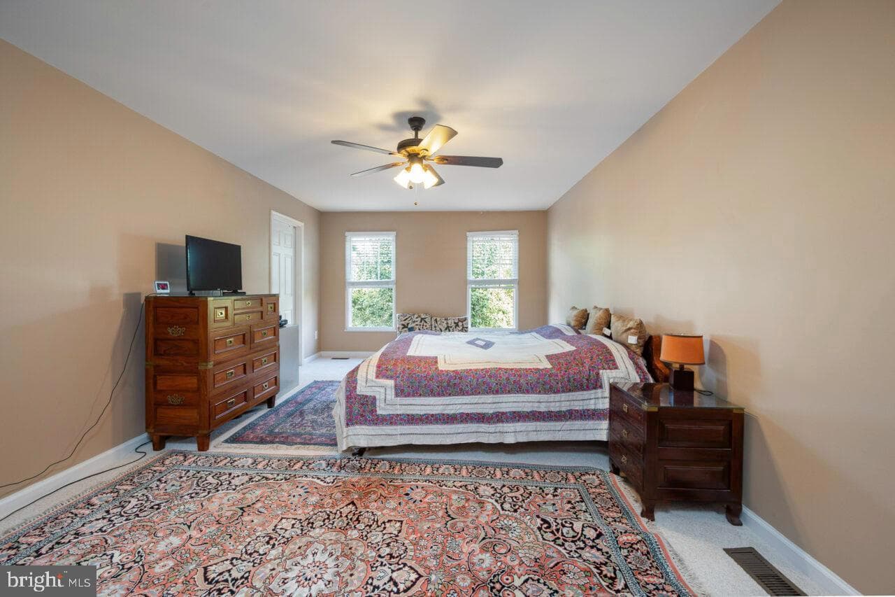 6805 Silver Ann Drive photo 35