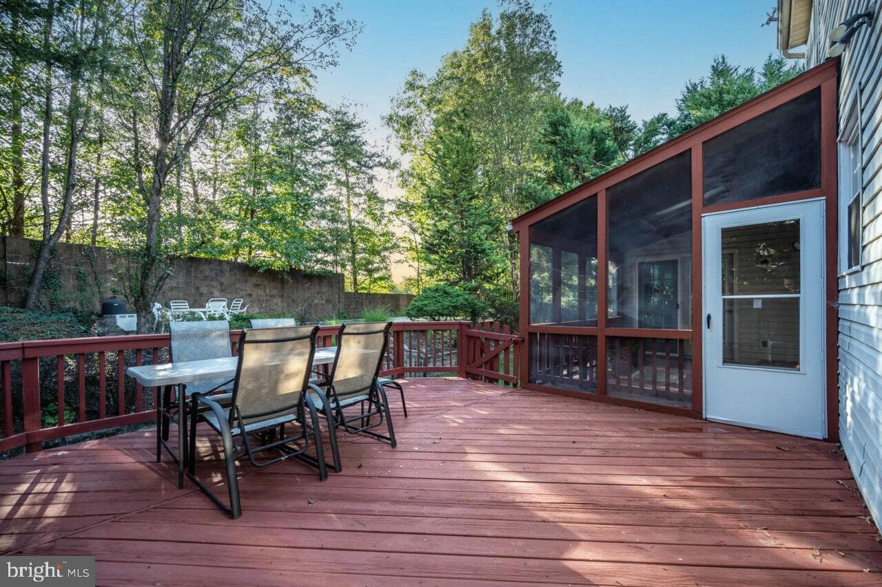 6805 Silver Ann Drive photo 55