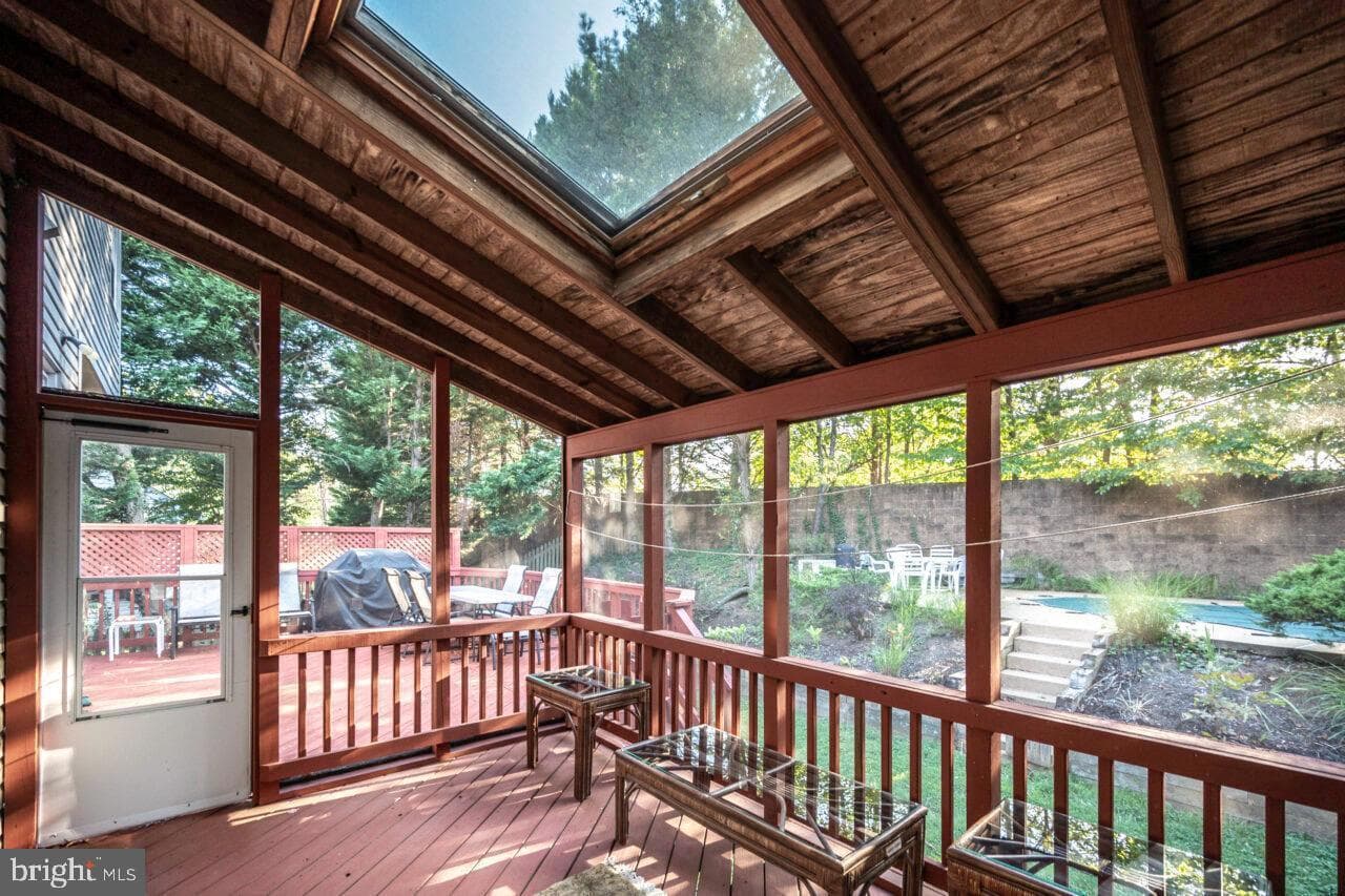 6805 Silver Ann Drive photo 56