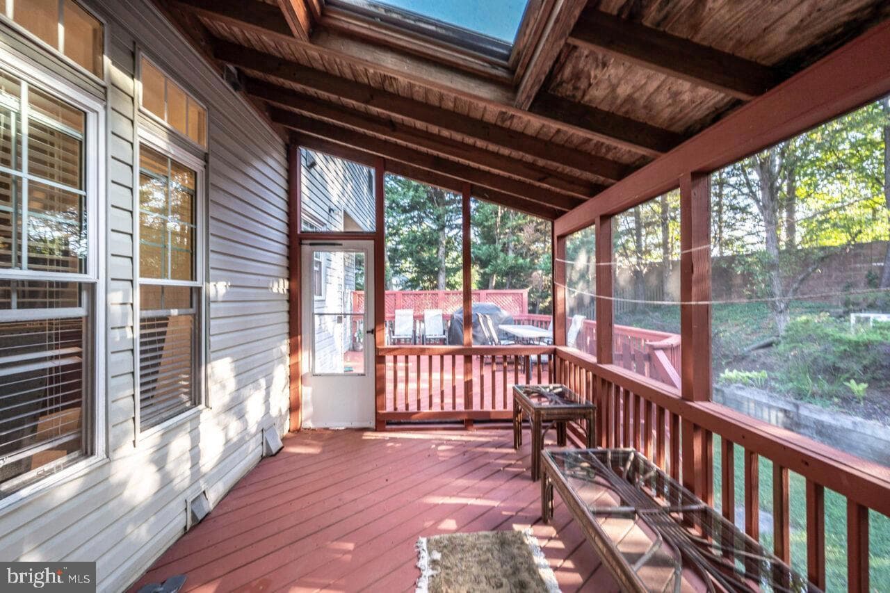 6805 Silver Ann Drive photo 57