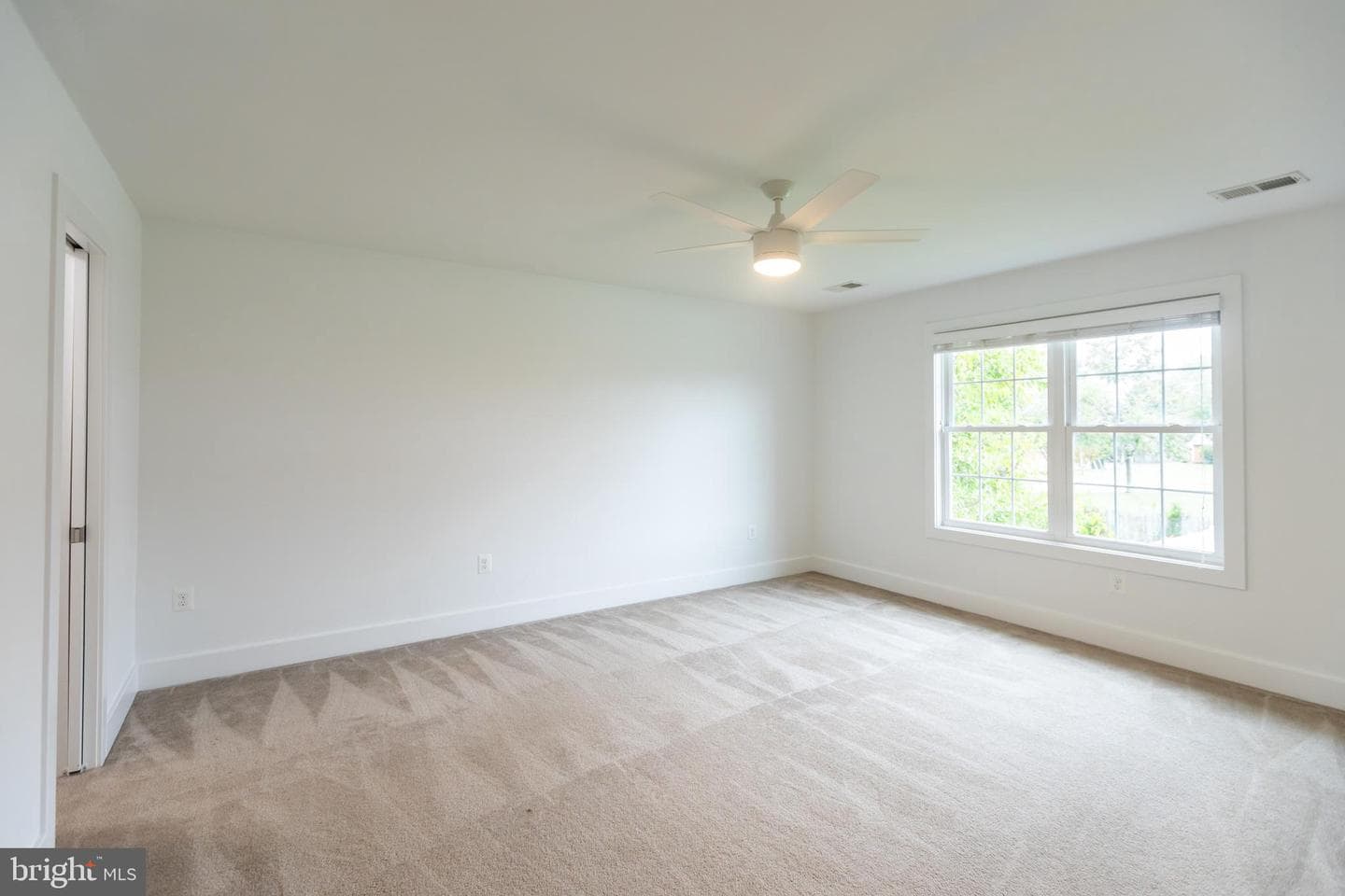 4904 Apple Tree Drive photo 32