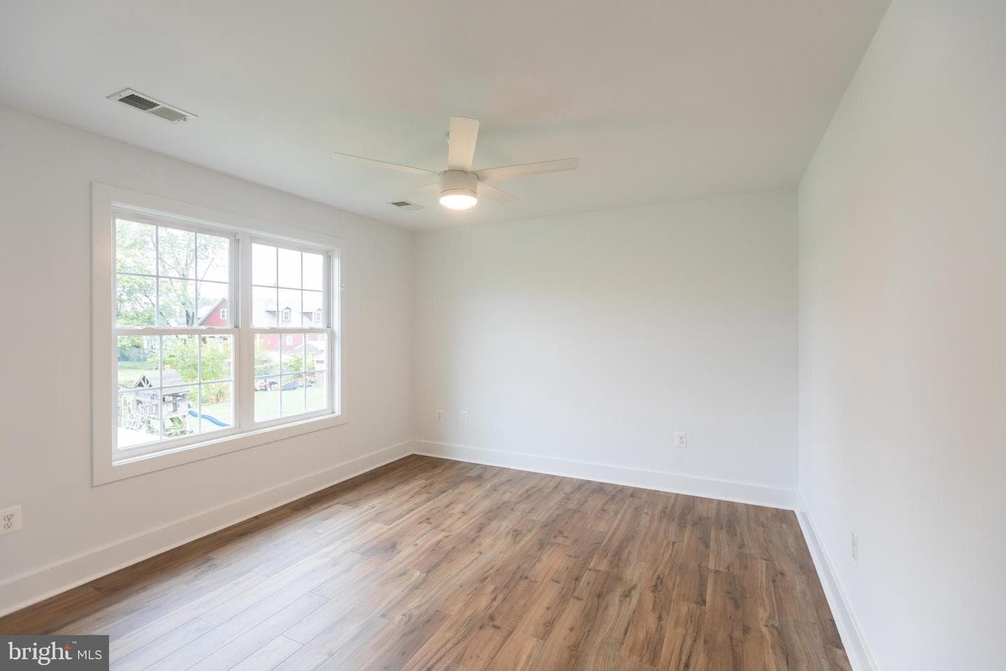 4904 Apple Tree Drive photo 39
