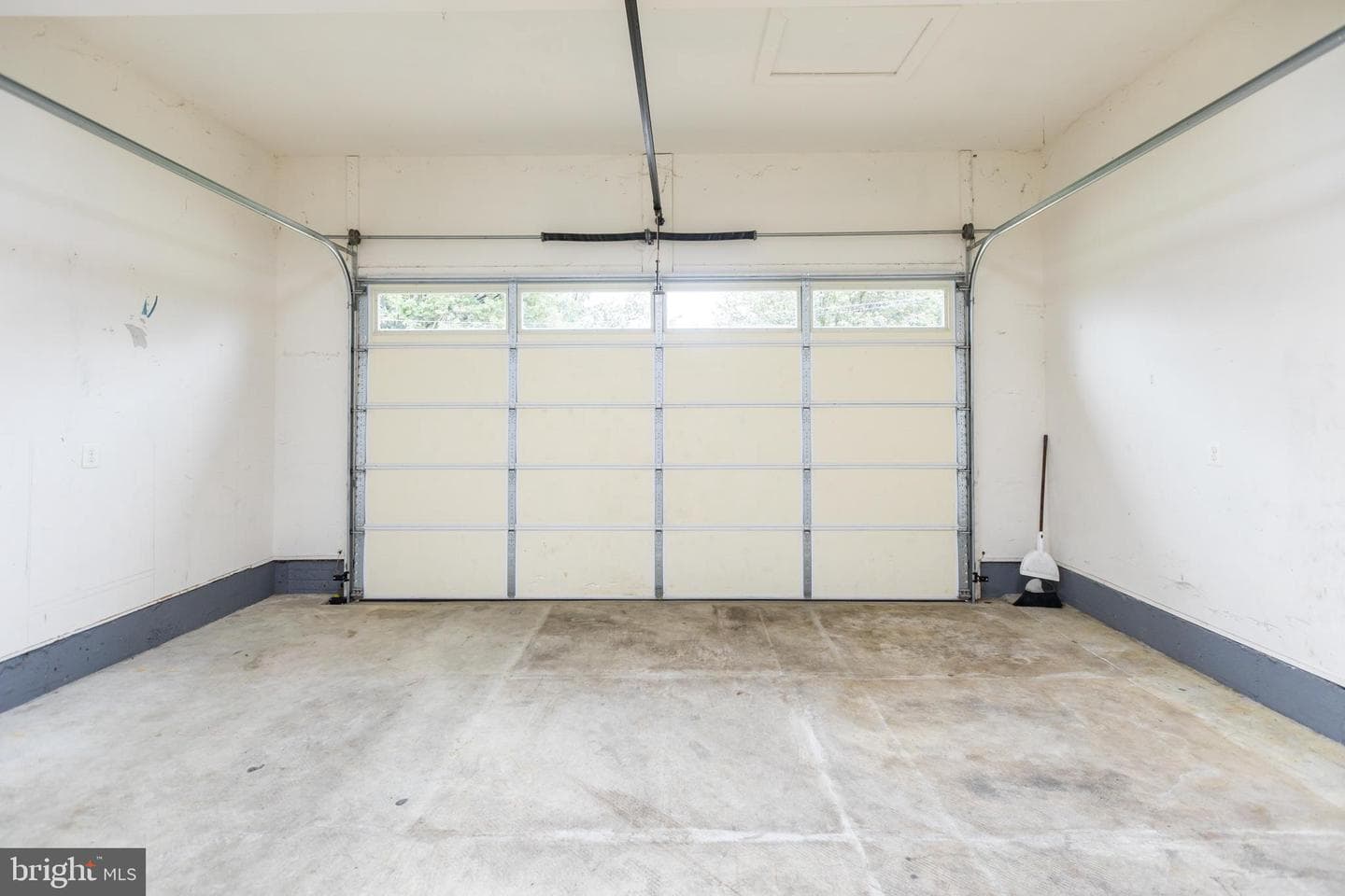 4904 Apple Tree Drive photo 46
