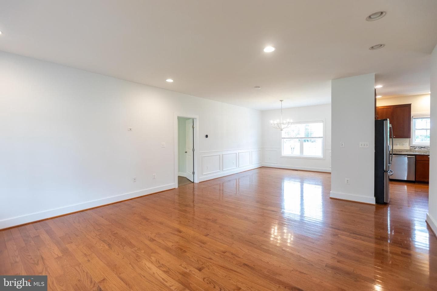 4904 Apple Tree Drive photo 8
