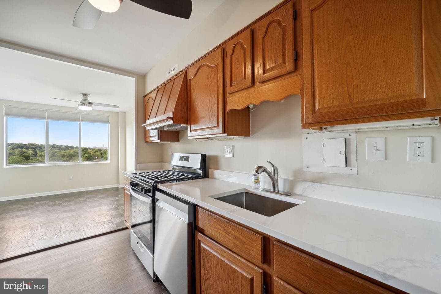6631 Wakefield Drive #918a photo 8