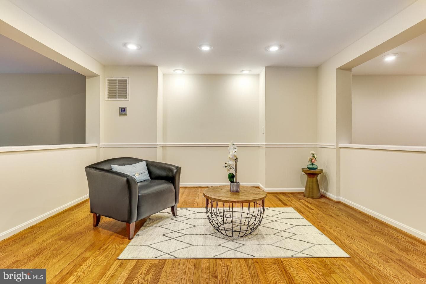 9403 Van Arsdale Drive photo 15
