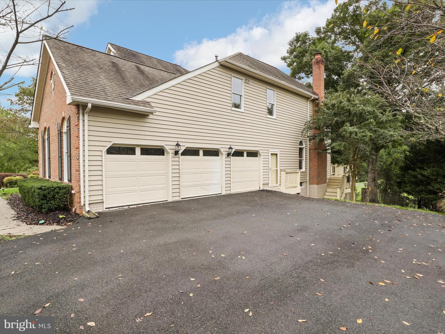 10207 Brittenford Drive photo 5