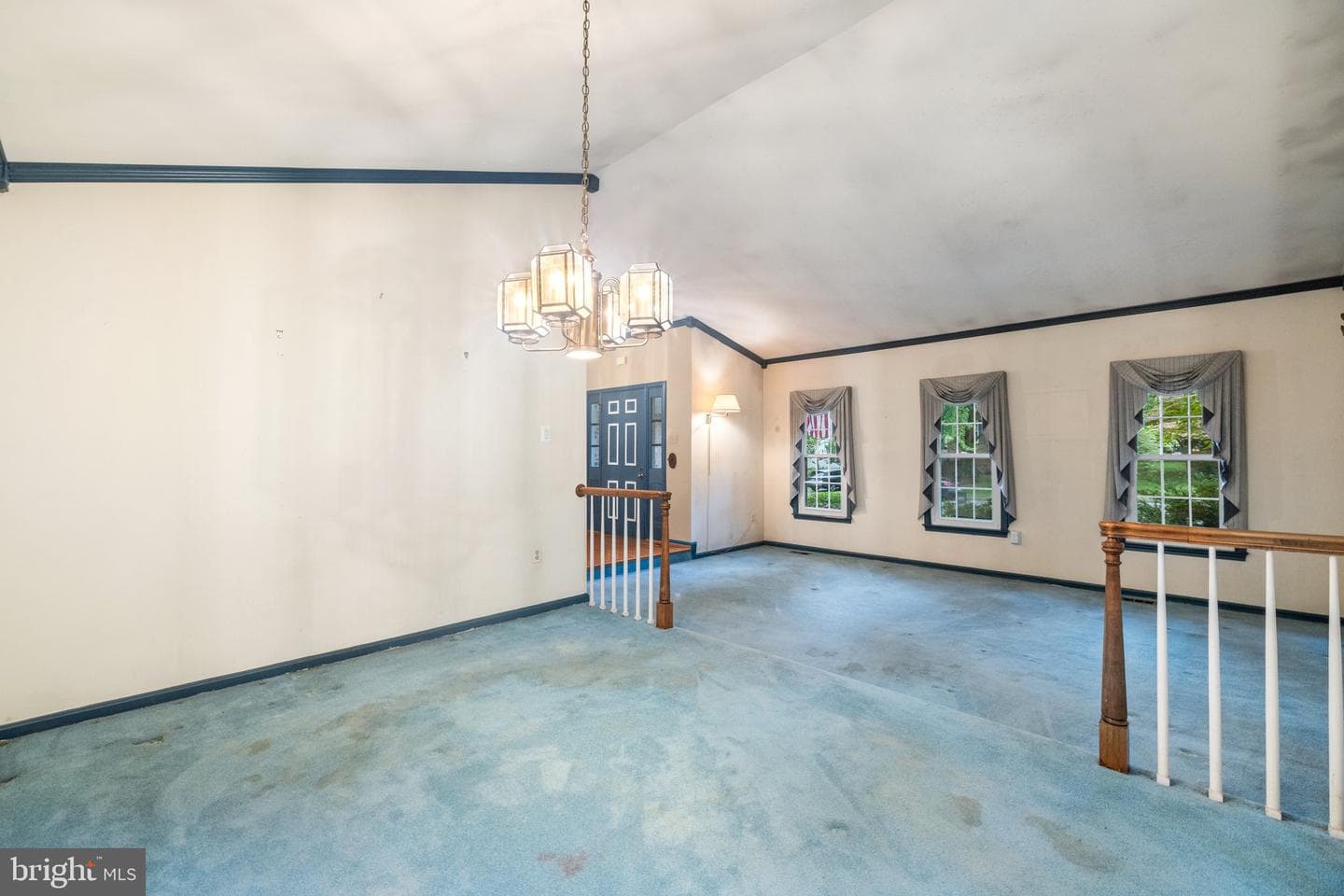 9866 Natick Road photo 17