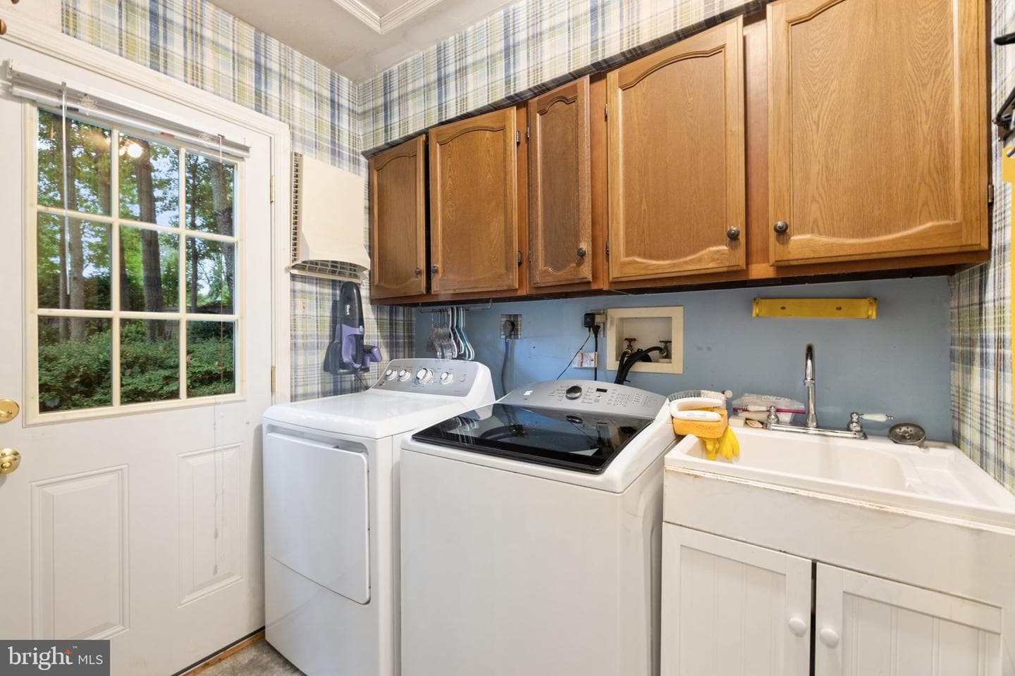9866 Natick Road photo 18